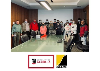 Professor Hawkins and UGA students visit SKAPS